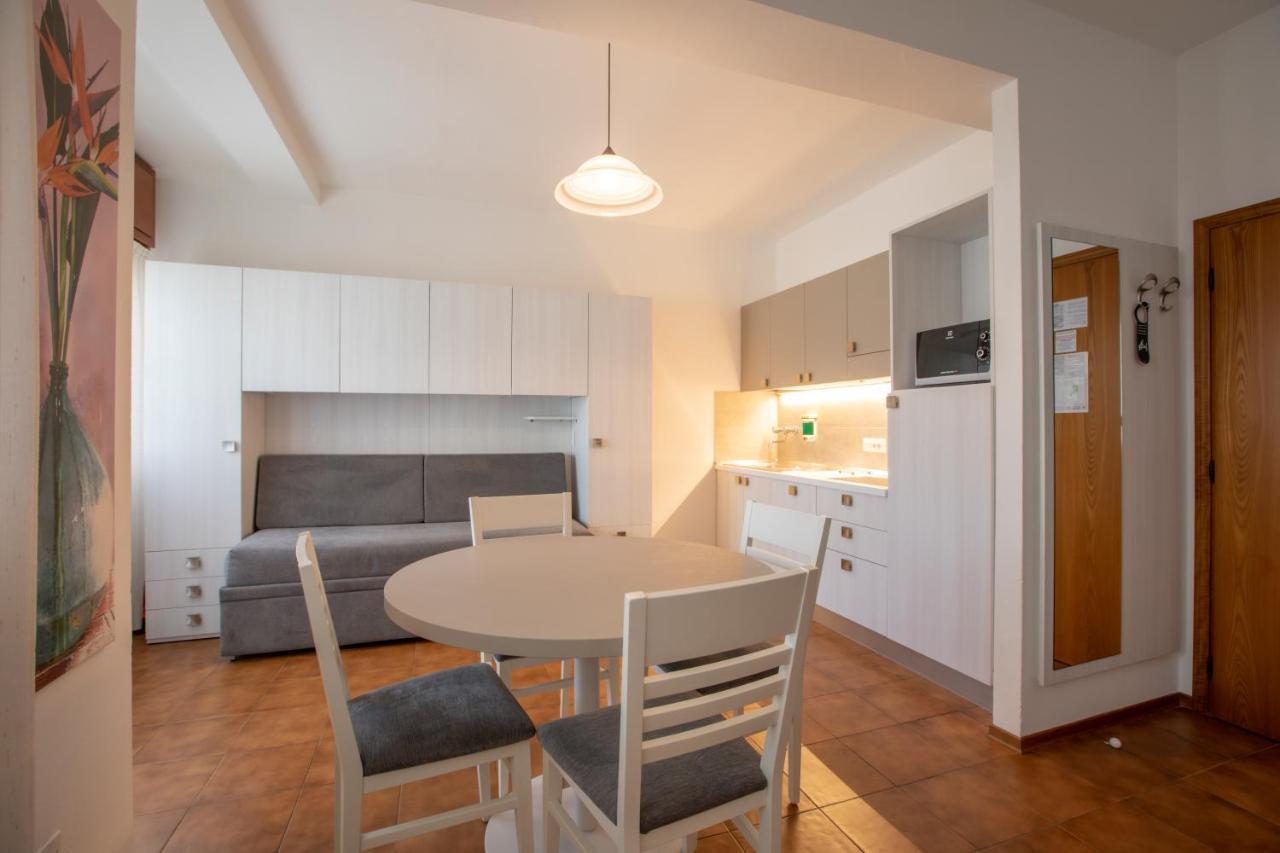 Residence Piccolo Milano Marittima Exteriör bild