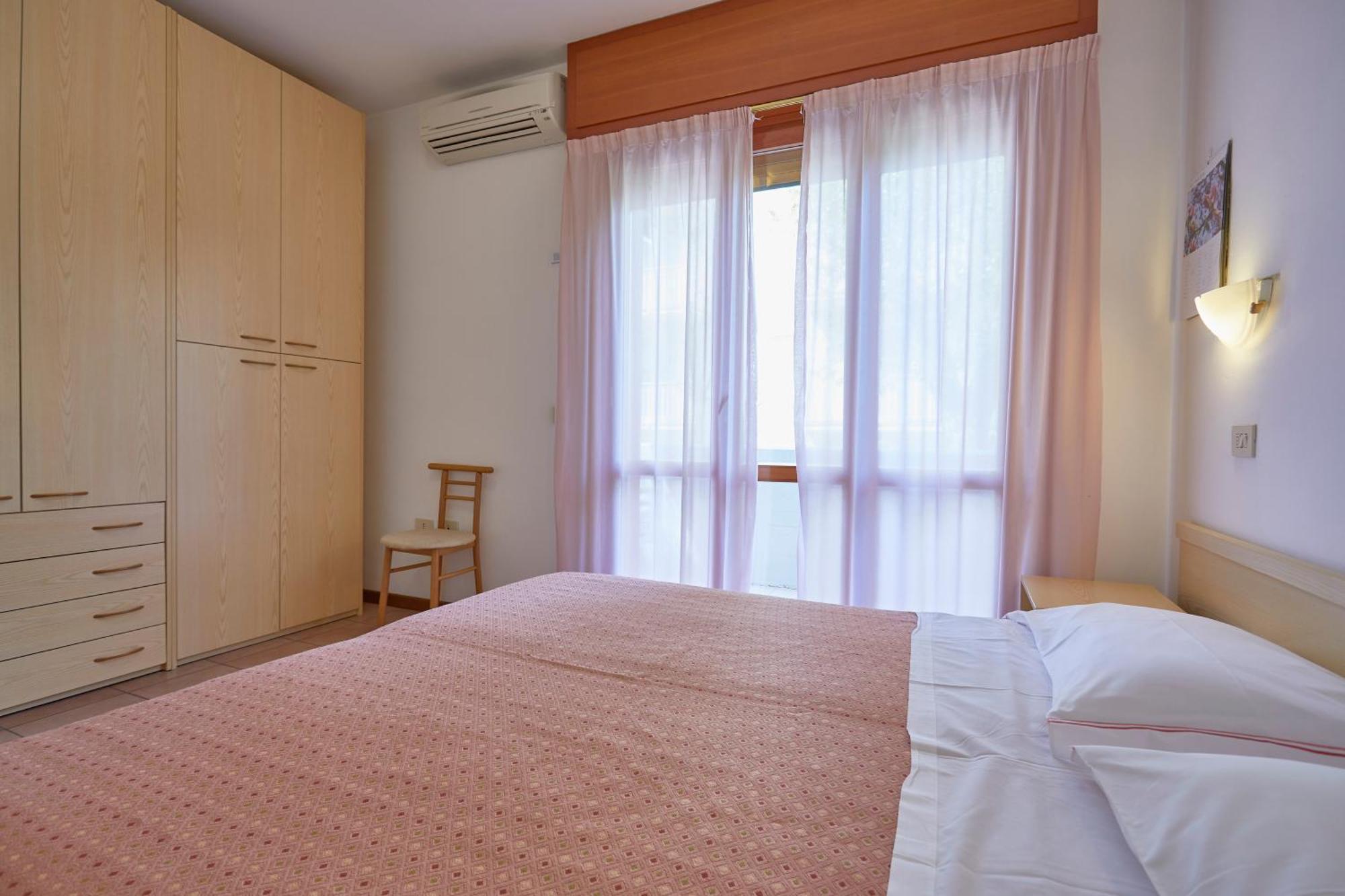 Residence Piccolo Milano Marittima Exteriör bild