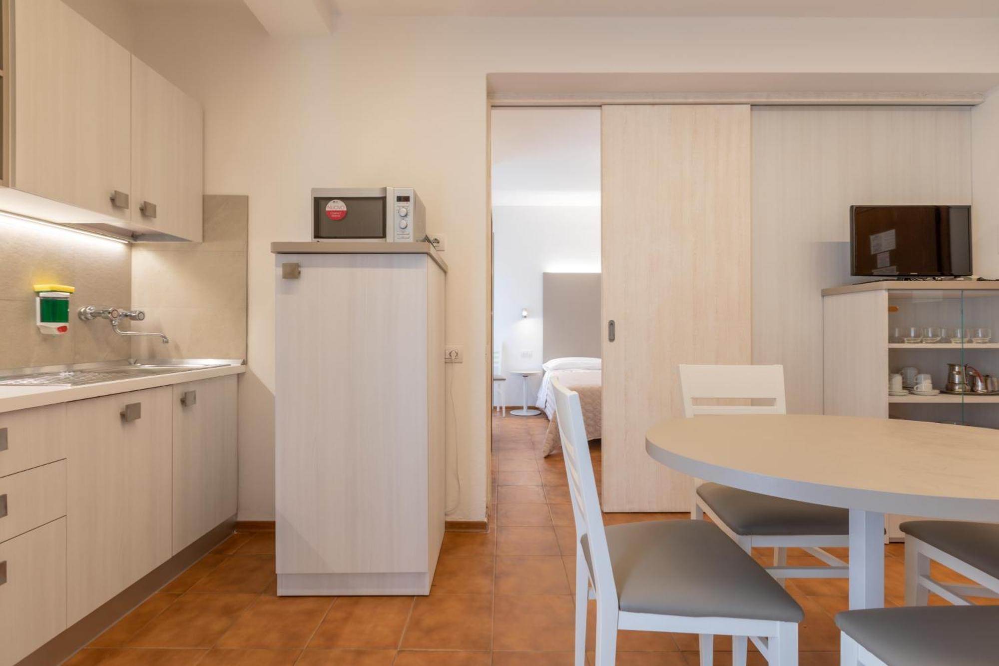 Residence Piccolo Milano Marittima Exteriör bild