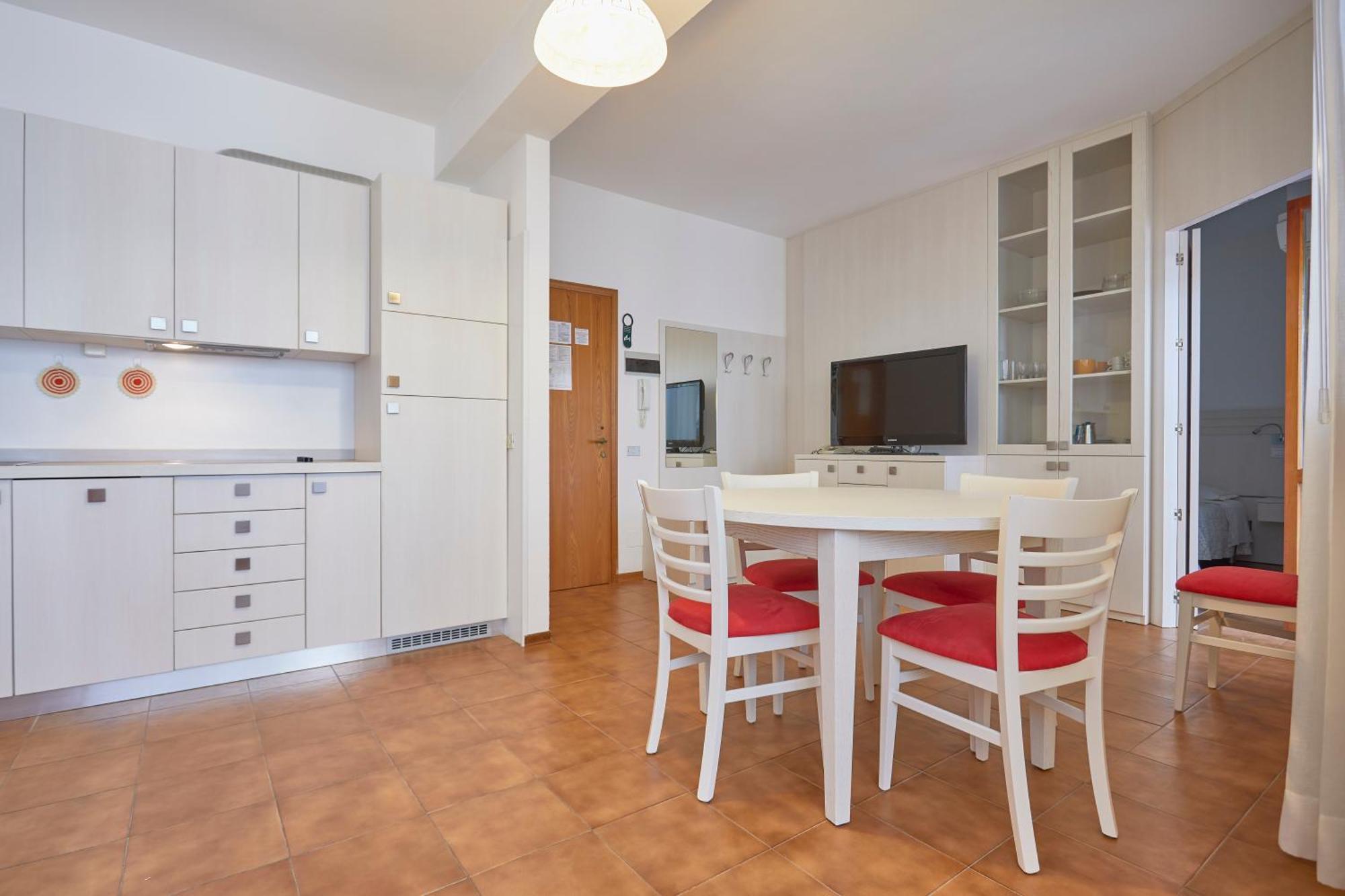 Residence Piccolo Milano Marittima Exteriör bild