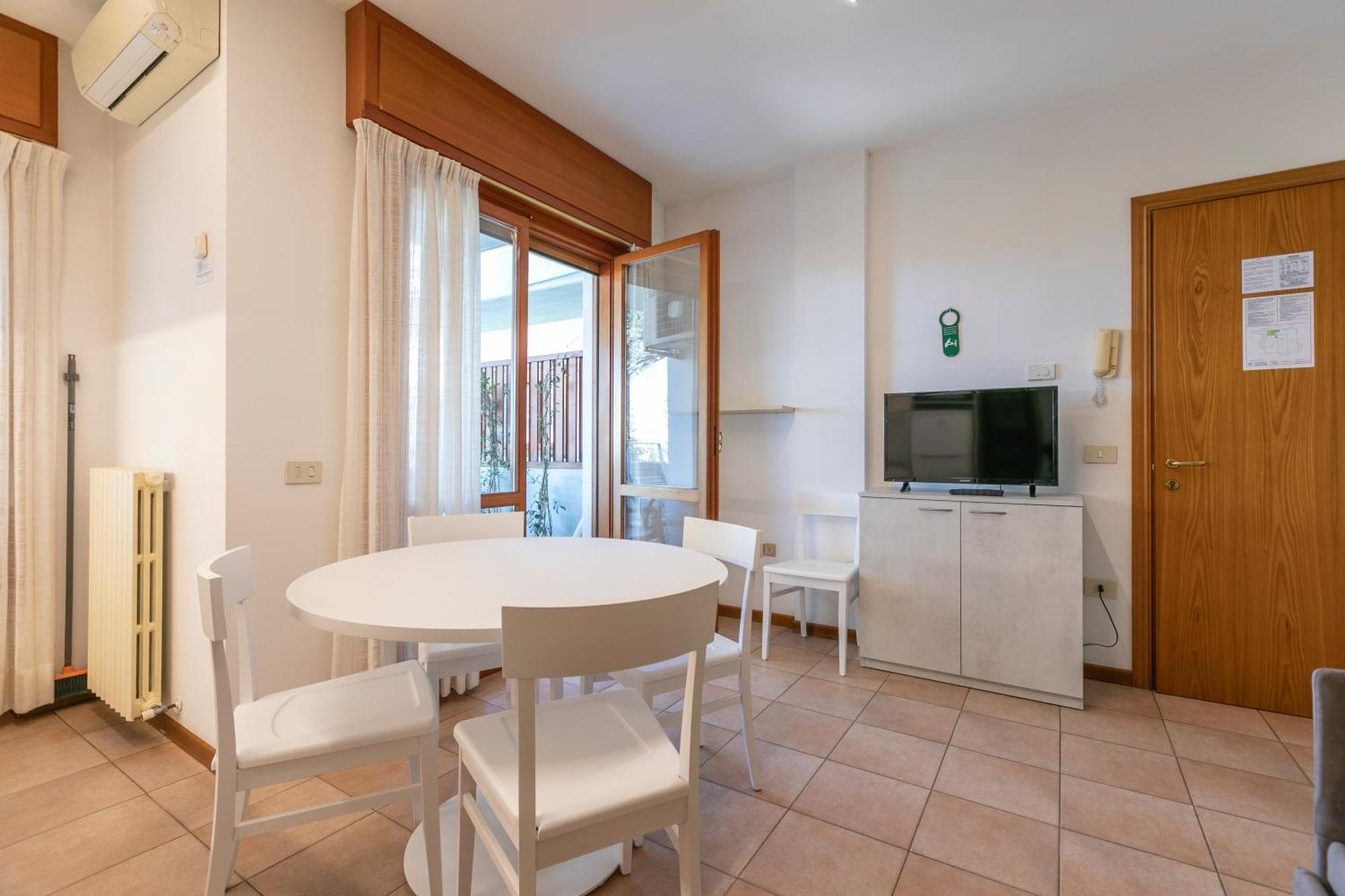 Residence Piccolo Milano Marittima Exteriör bild