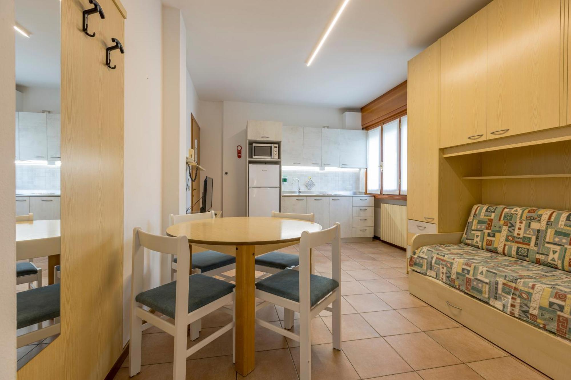 Residence Piccolo Milano Marittima Exteriör bild